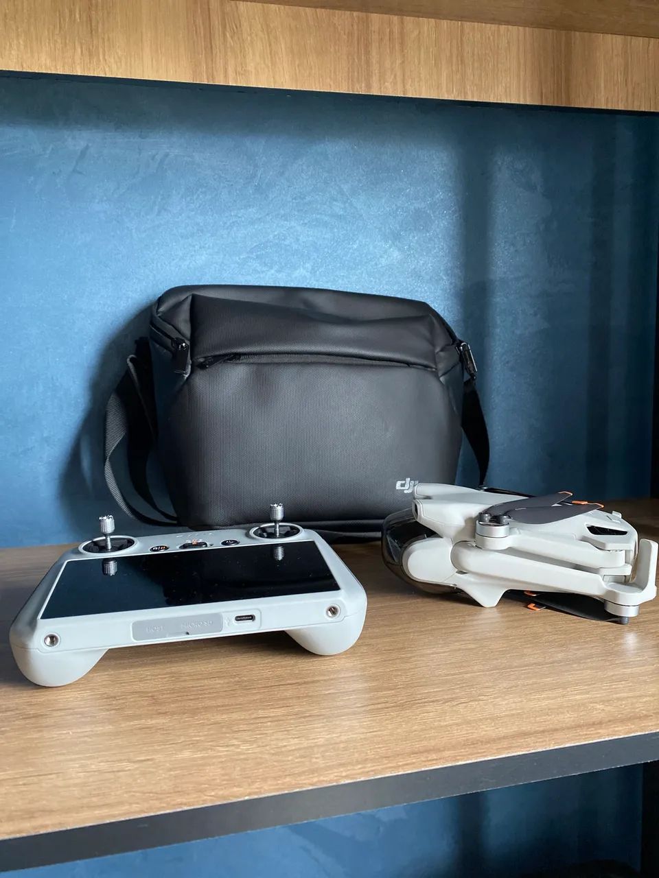 Dji Mini 3 Standard + Bag Dji + Cartão SD