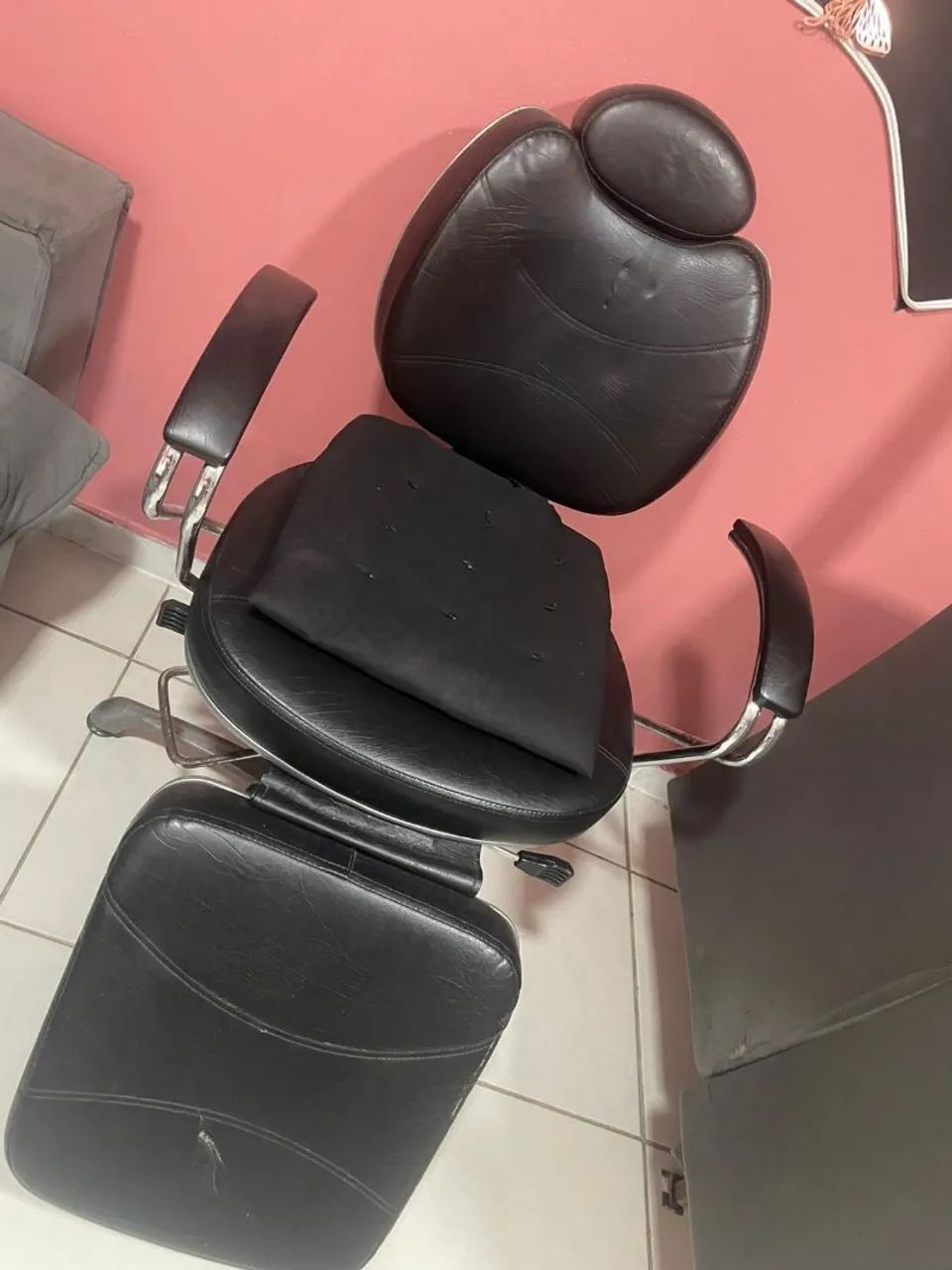 Salon Chair