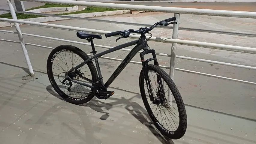 Bicicleta MTB (Mountain Bike) - Aro 29