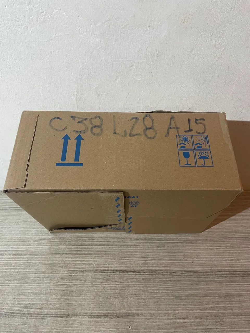 caixa de papelão 38x28x15