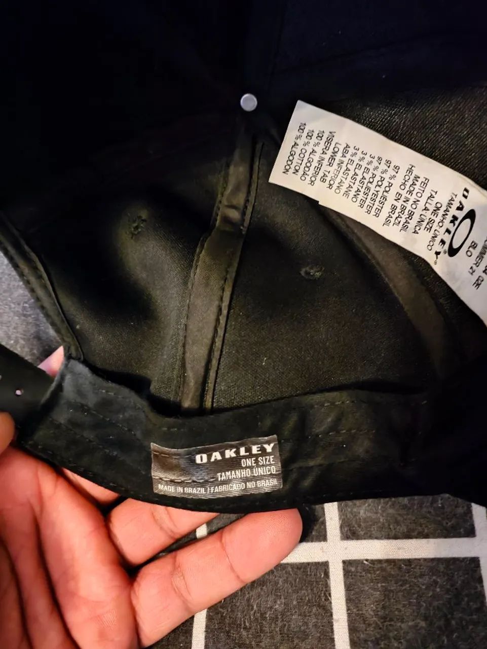 Boné Oakley elipse bark 6 panel aba curva preto. - Foto 3