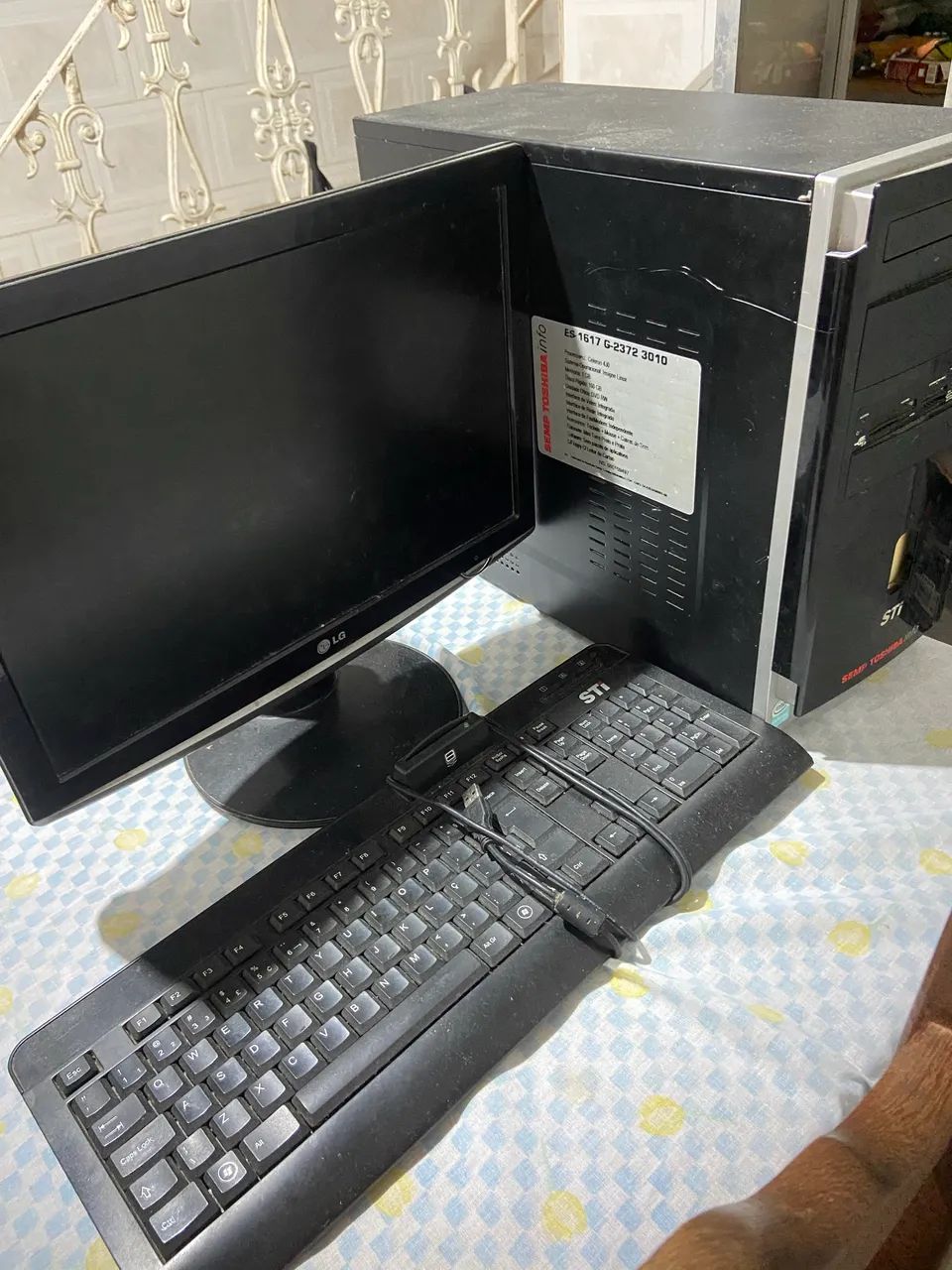 Vendo computador de mesa