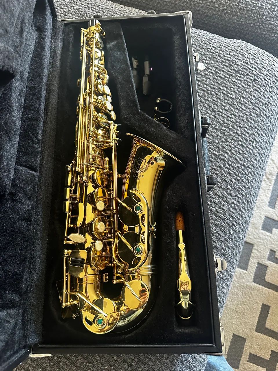 Saxofone Alto Eagle sa 501 - Foto 2