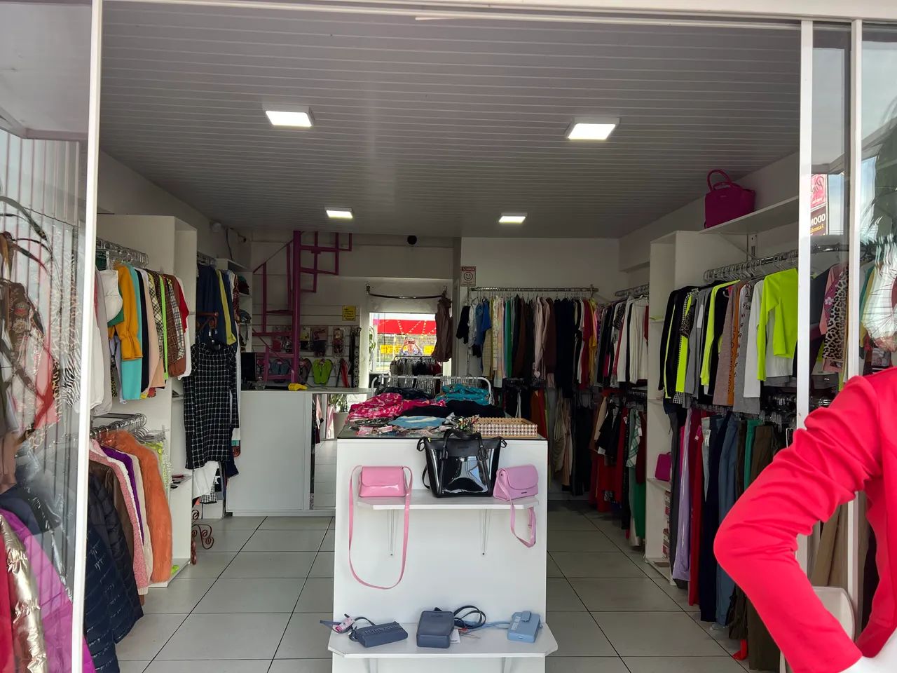 Vende-se loja completa  - Foto 2