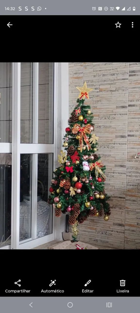 Árvore de natal grande 