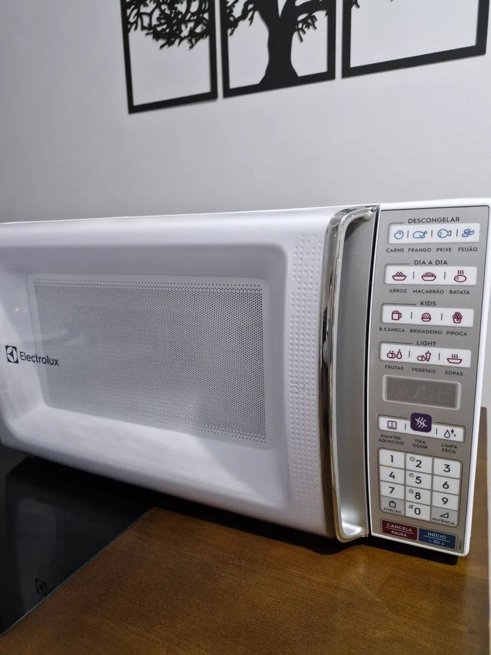 Micro-ondas Electrolux MEO44 (34L) - Foto 3