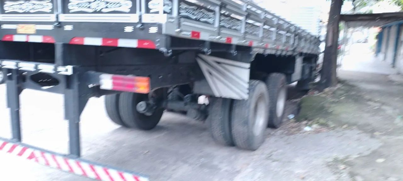Atego 2430