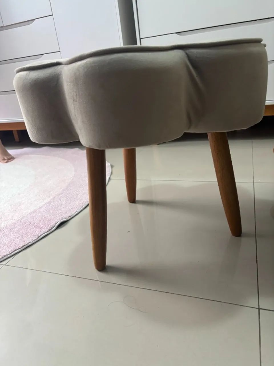 Poltrona Amamentação + Puff - Foto 4