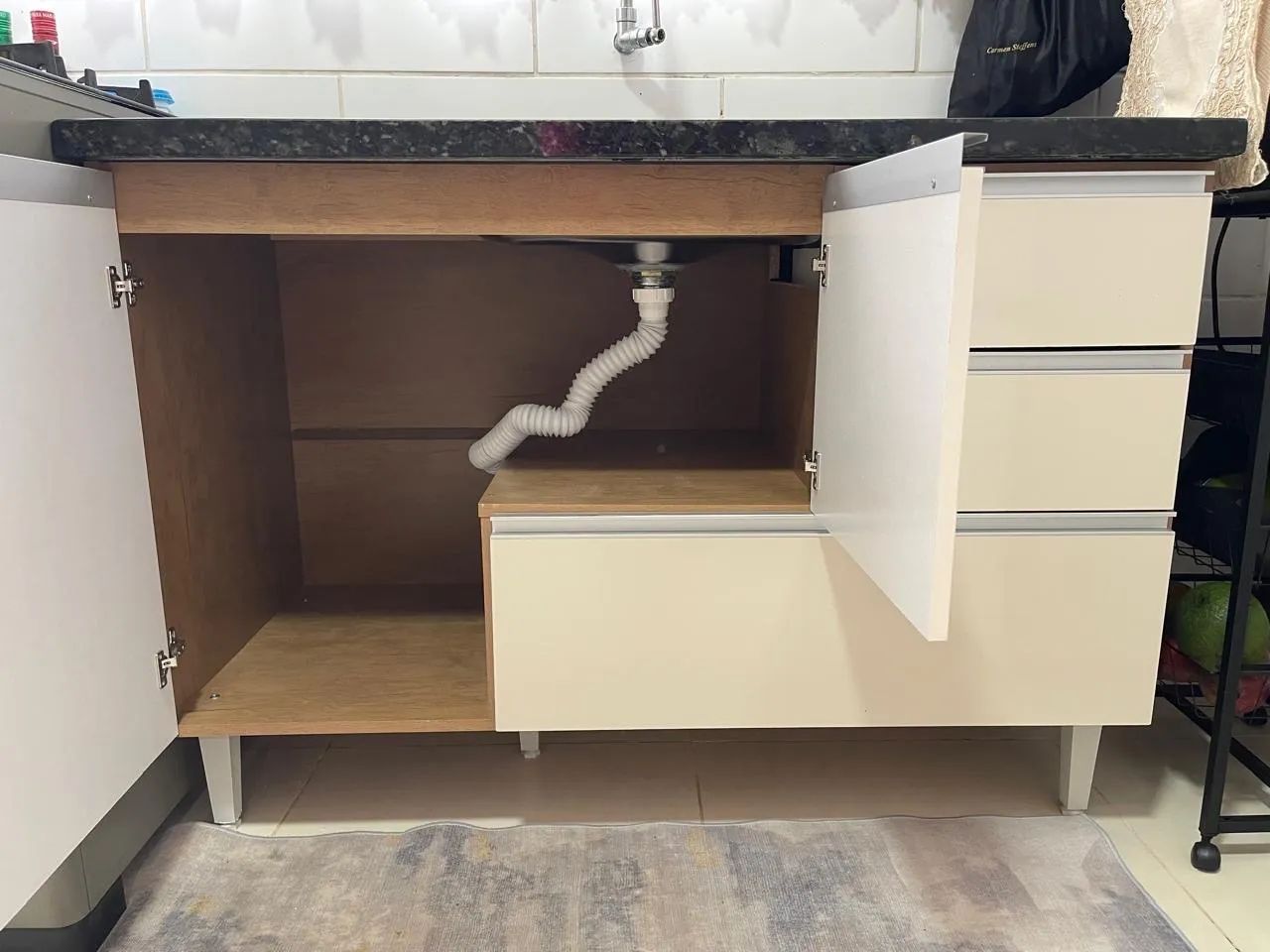 Gabinete de cozinha completo com pia de granito - Foto 5