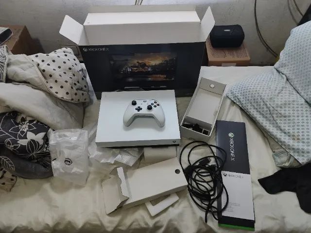 Xbox One X edição limitada branco - Foto 5