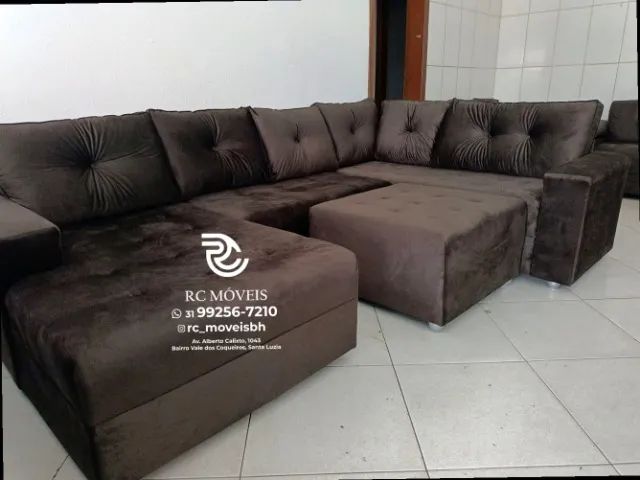 Sofá de canto Grande 3,10m com Chaise e Puff tecido veludo D33 Premium - Foto 4