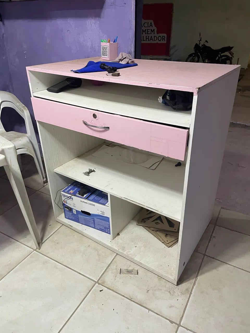 Vendo balcão sem defeito com led para sorveteria - Foto 4