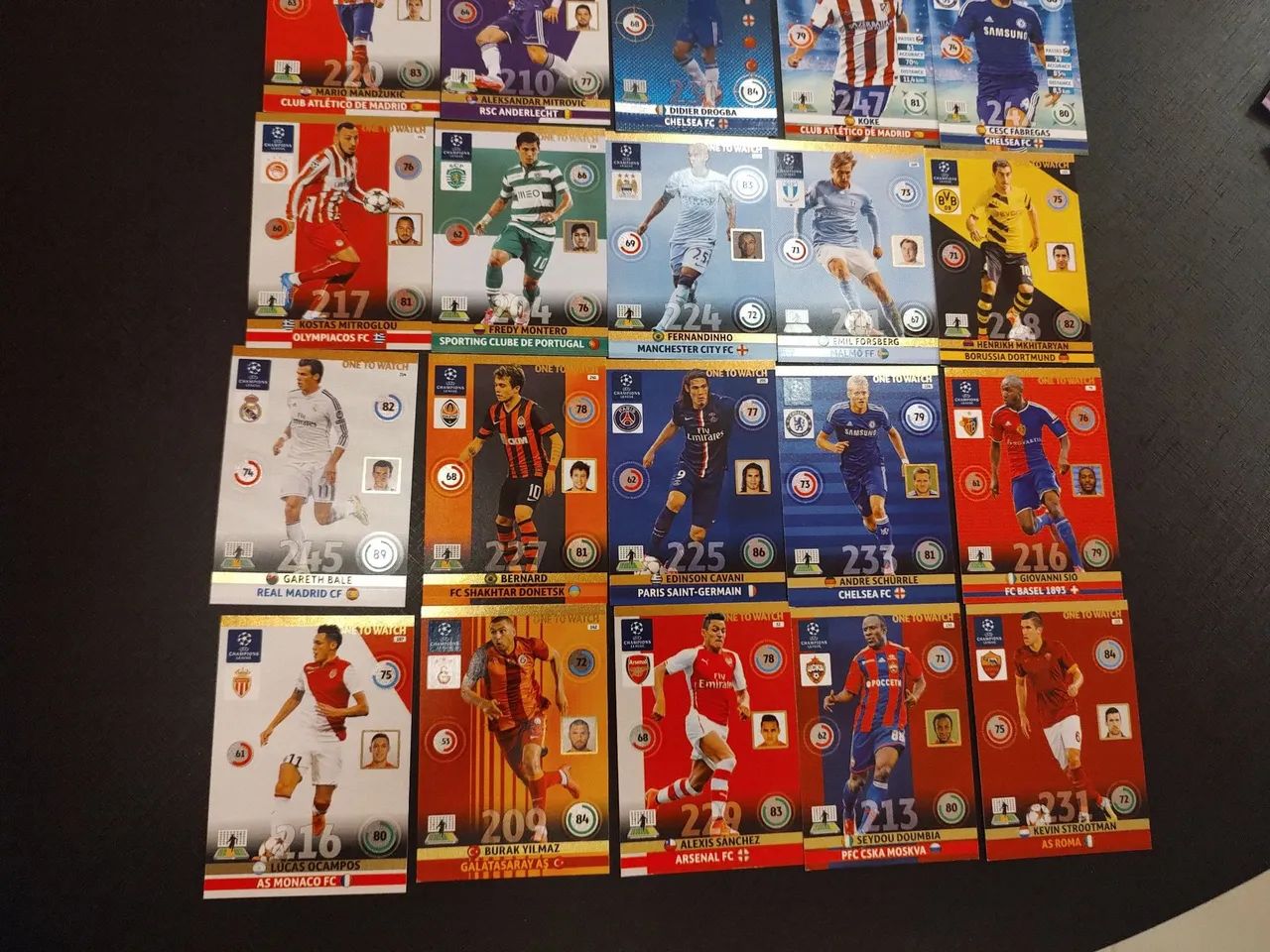 lote PANINI ADRENALYN XL UEFA CHAMPIONS LEAGUE 2014/2015 - Foto 4