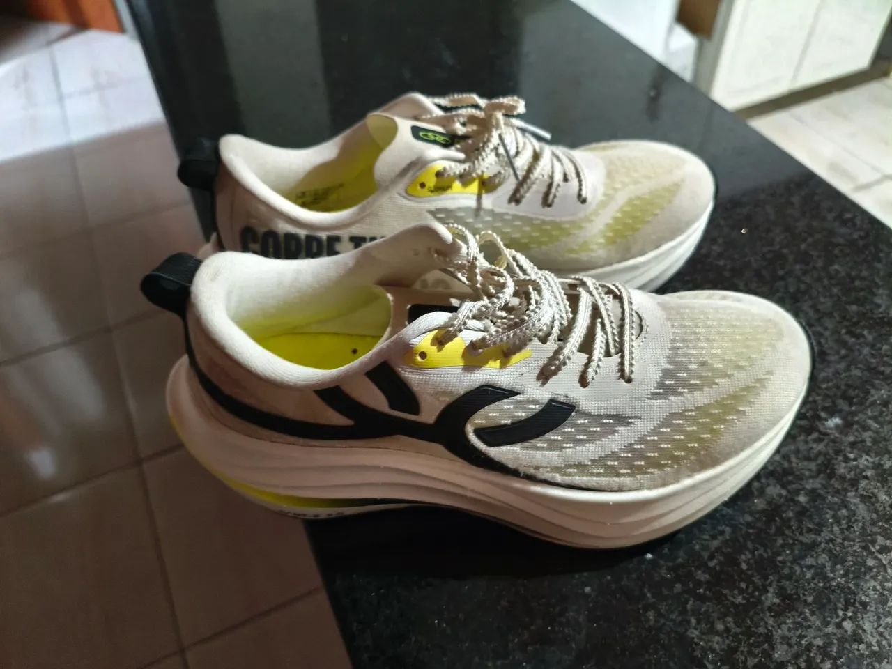 Tênis Corre turbo - Foto 3