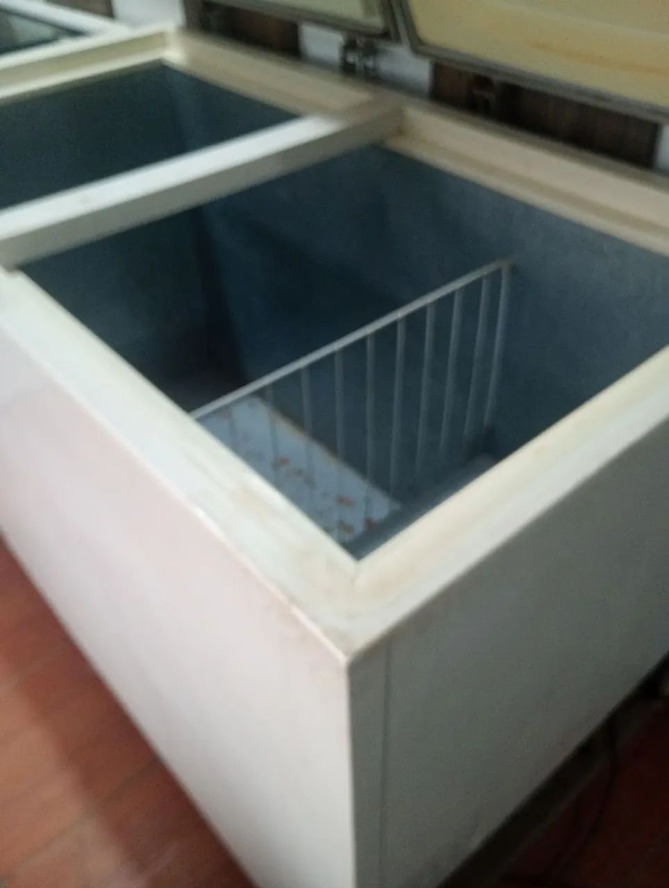 Freezer duas tampas  - Foto 4