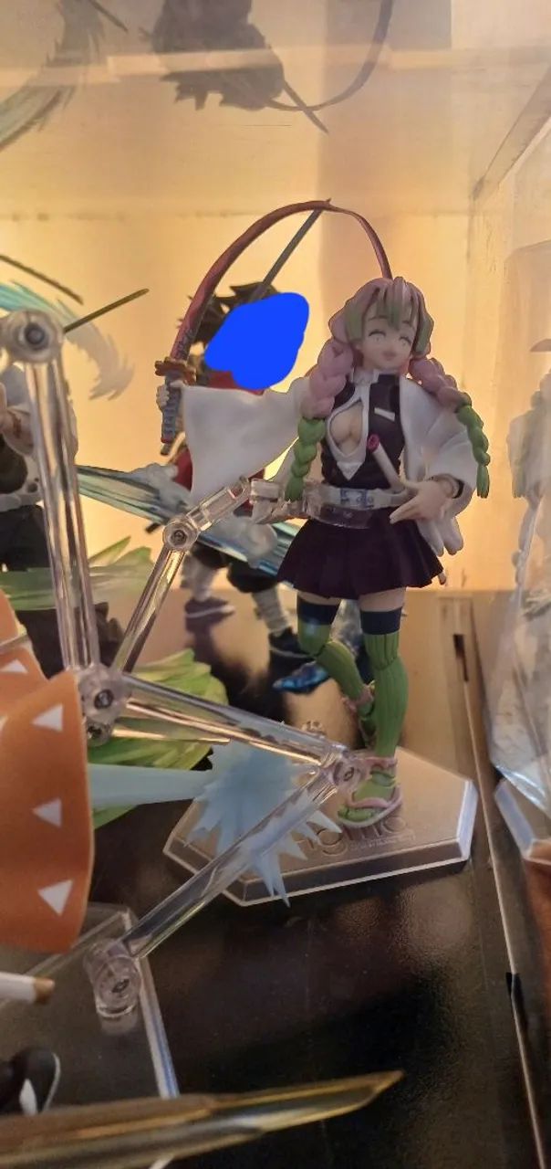 Lote figures demon slayer buzzmod  - Foto 2