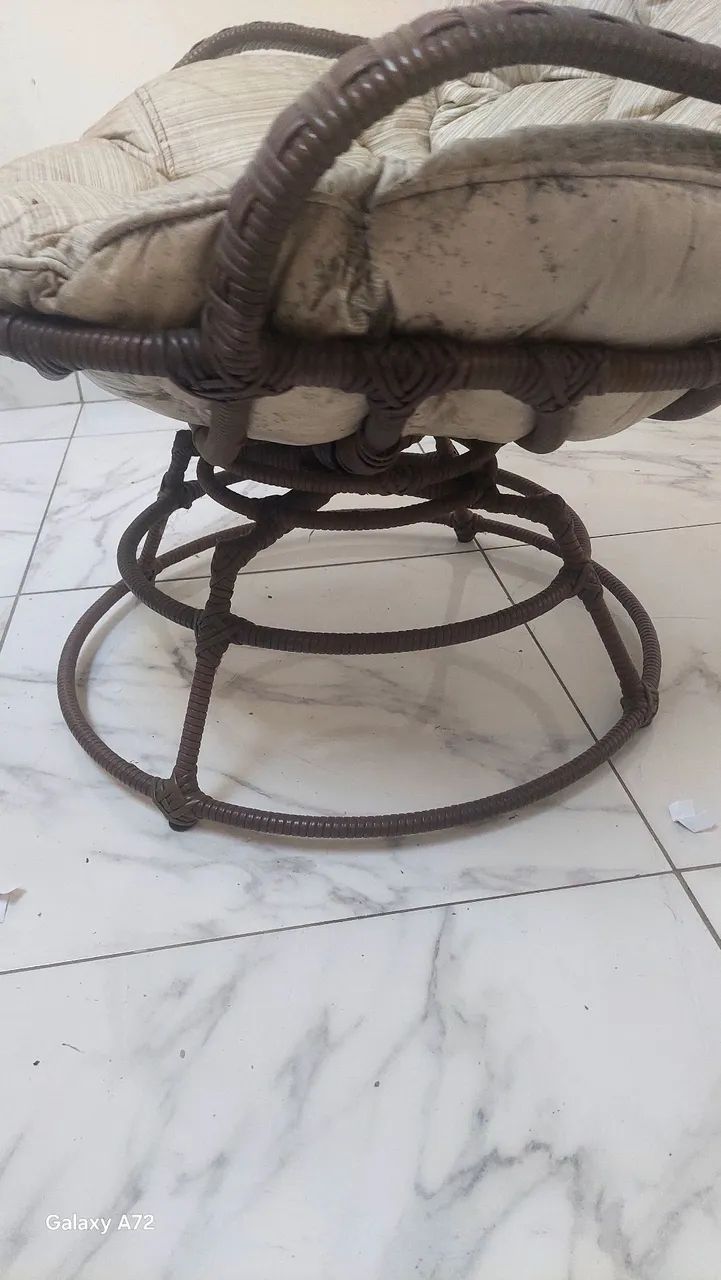  cadeira de balanço 300.reais - Foto 3