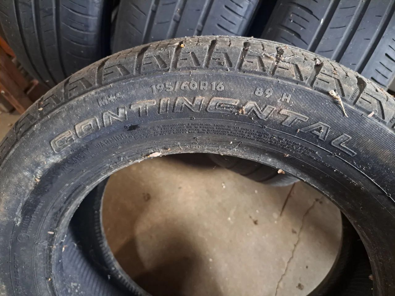 Pneu continental 195/60 R16 step - Foto 3