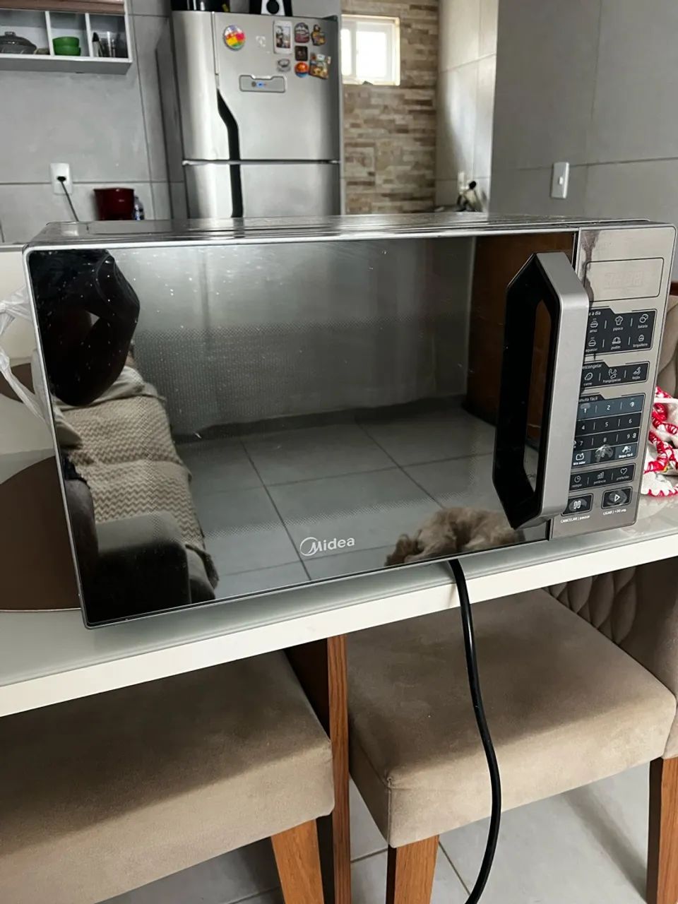 MICRO-ONDAS MIDEA 27L