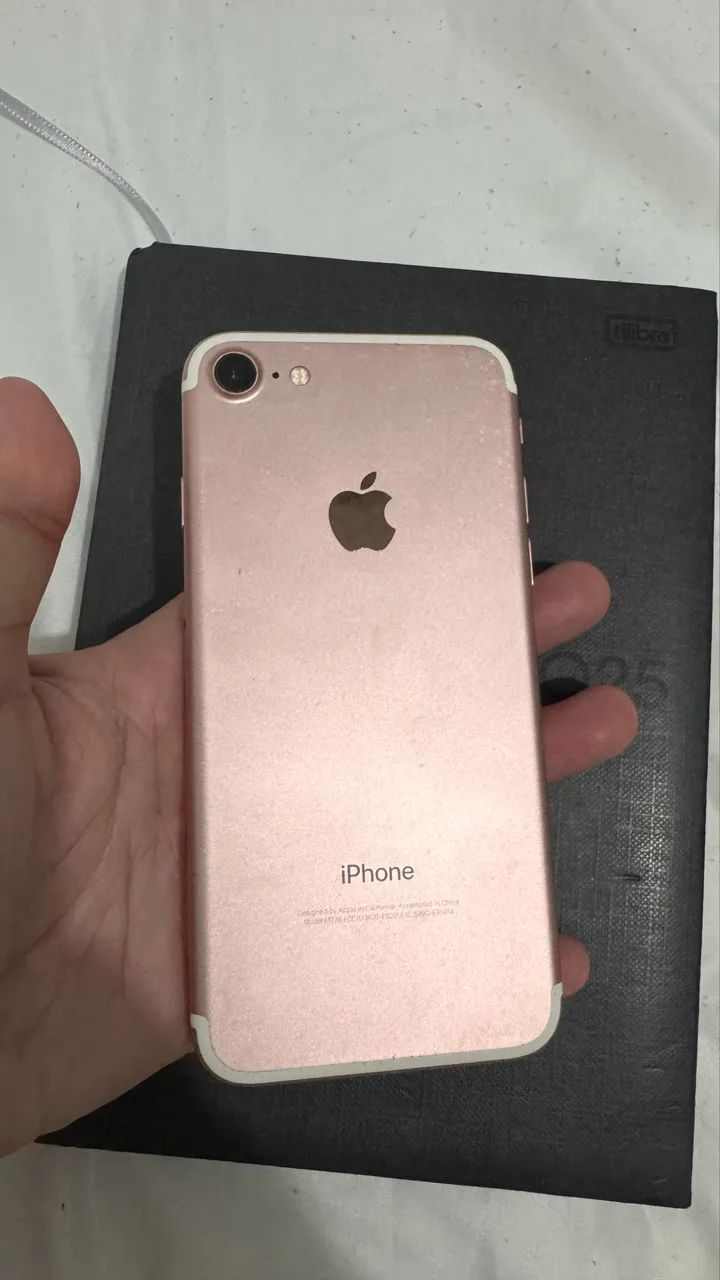 IPHONE 7 - 128Gb - Foto 2