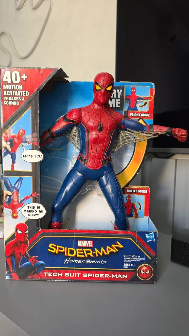 Spider-man Com Traje Hi-tech Eletrônico Marvel - Hasbro