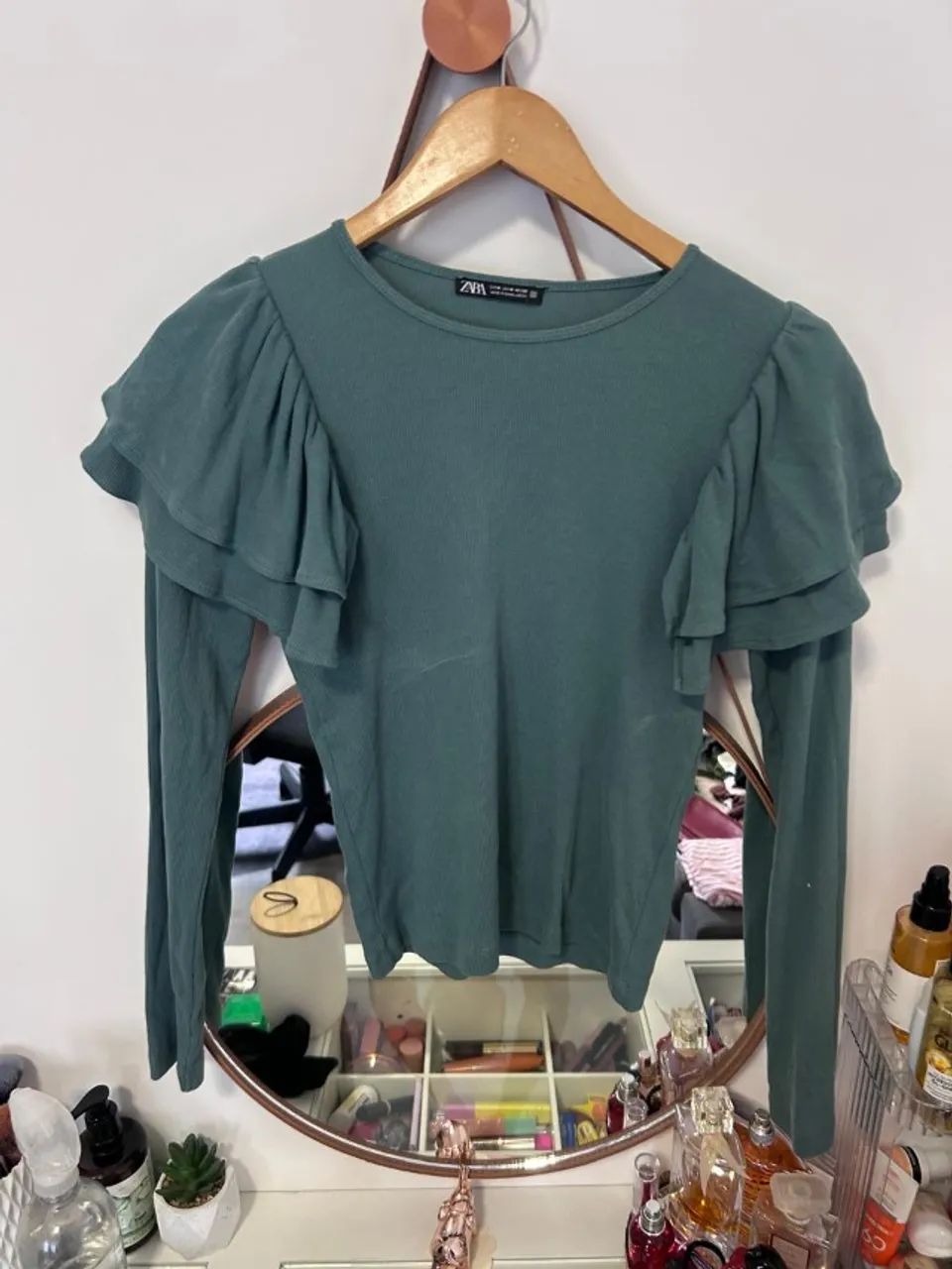 blusa zara verde sem uso m - Foto 3