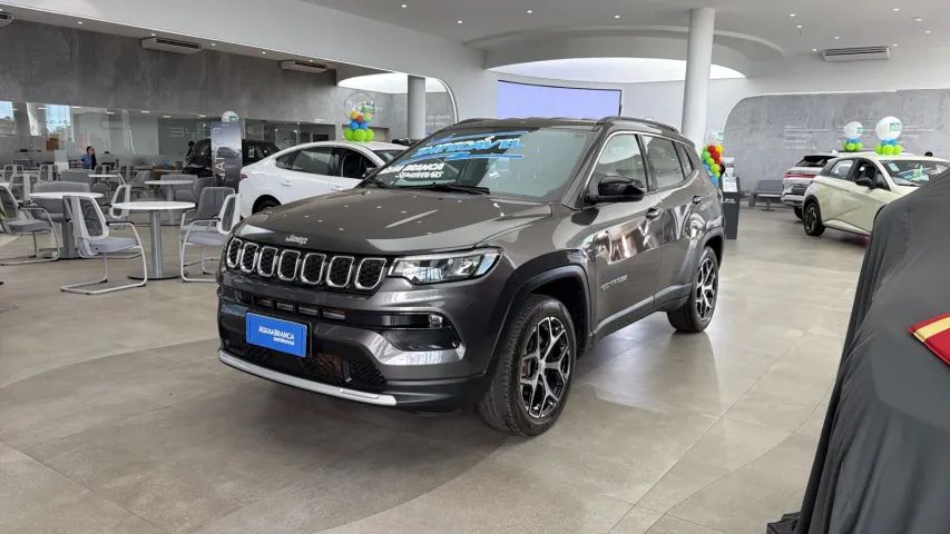 Jeep Compass COMPASS LONG. T270 1.3 TB 4x2 Flex Aut. 2025