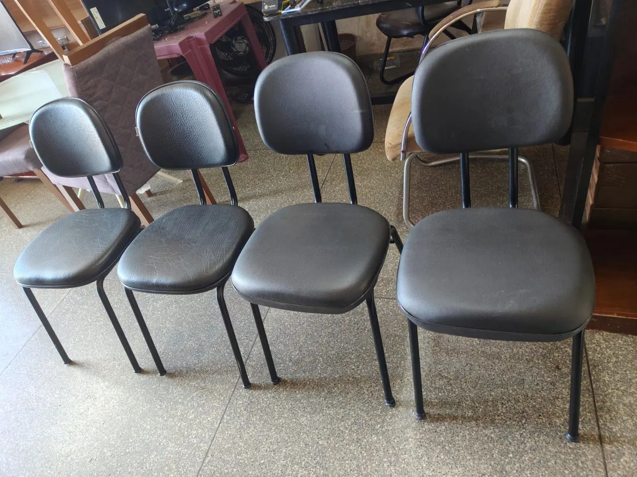 4 cadeiras  - Foto 2