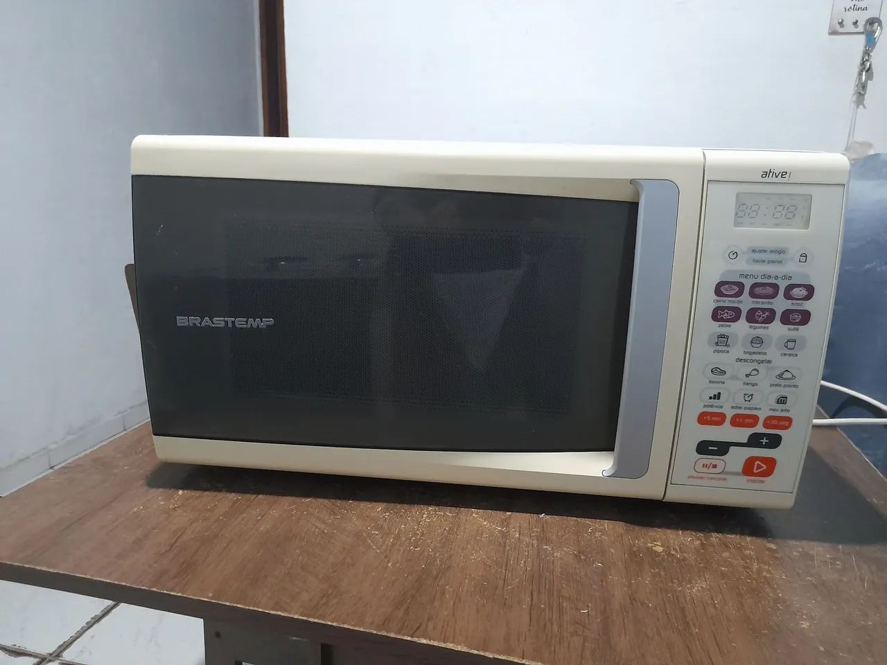 Microondas (Brastemp ative).30 litros  - Foto 4