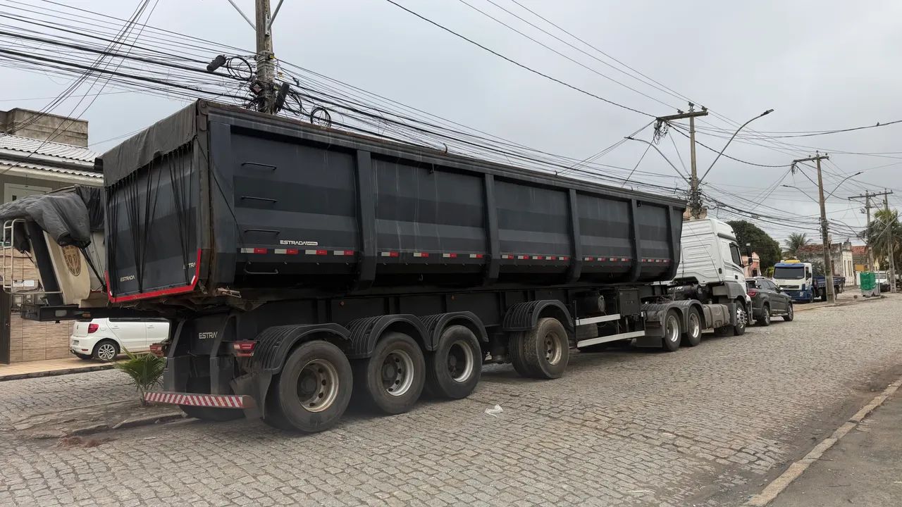 Caçamba 4  eixos 2024 - Foto 3