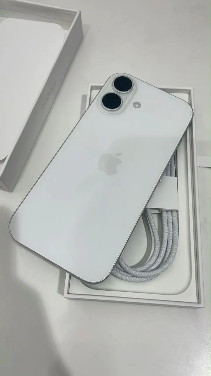 IPHONE 16