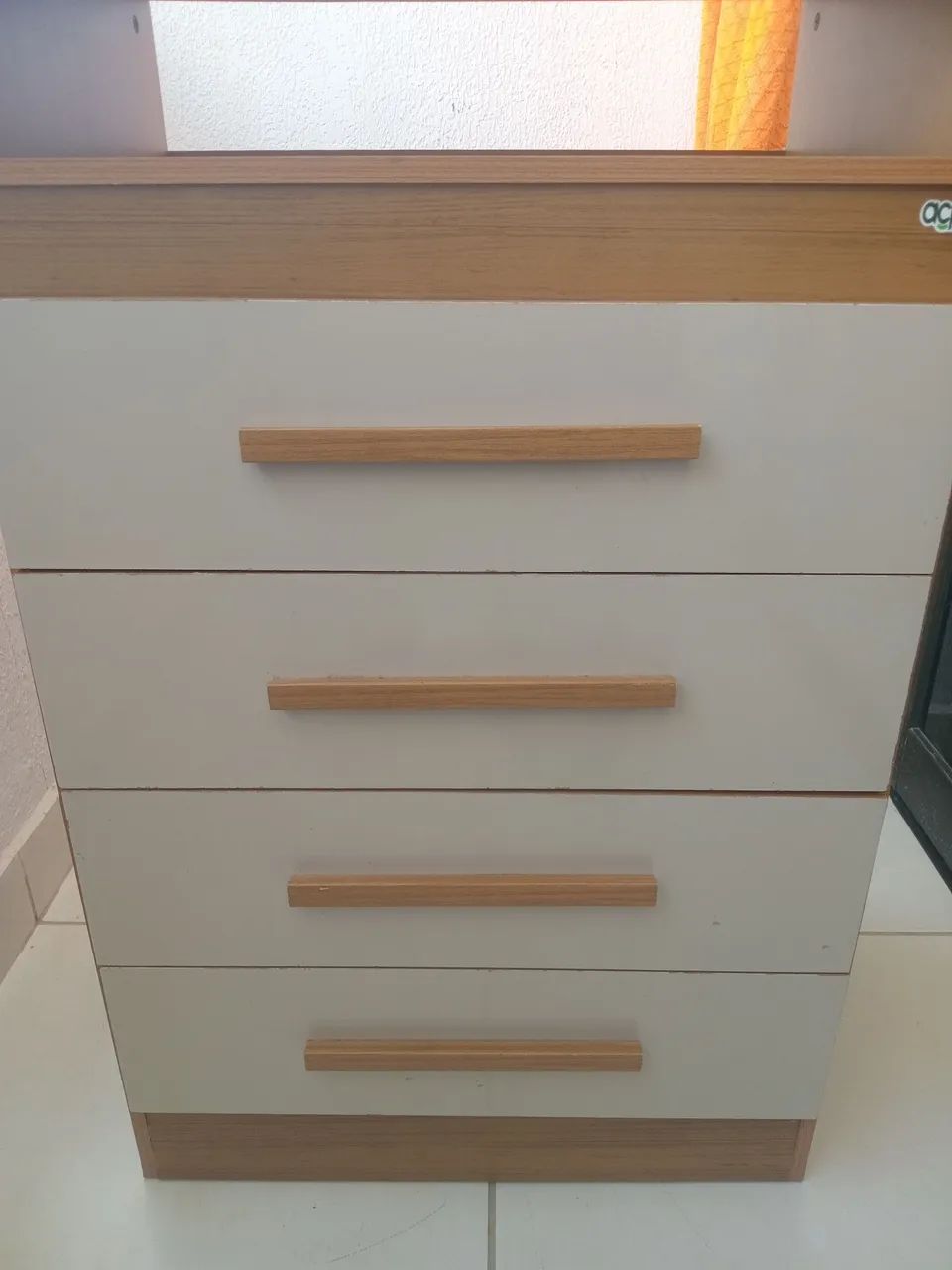 Cômoda 4 gavetas  - Foto 2