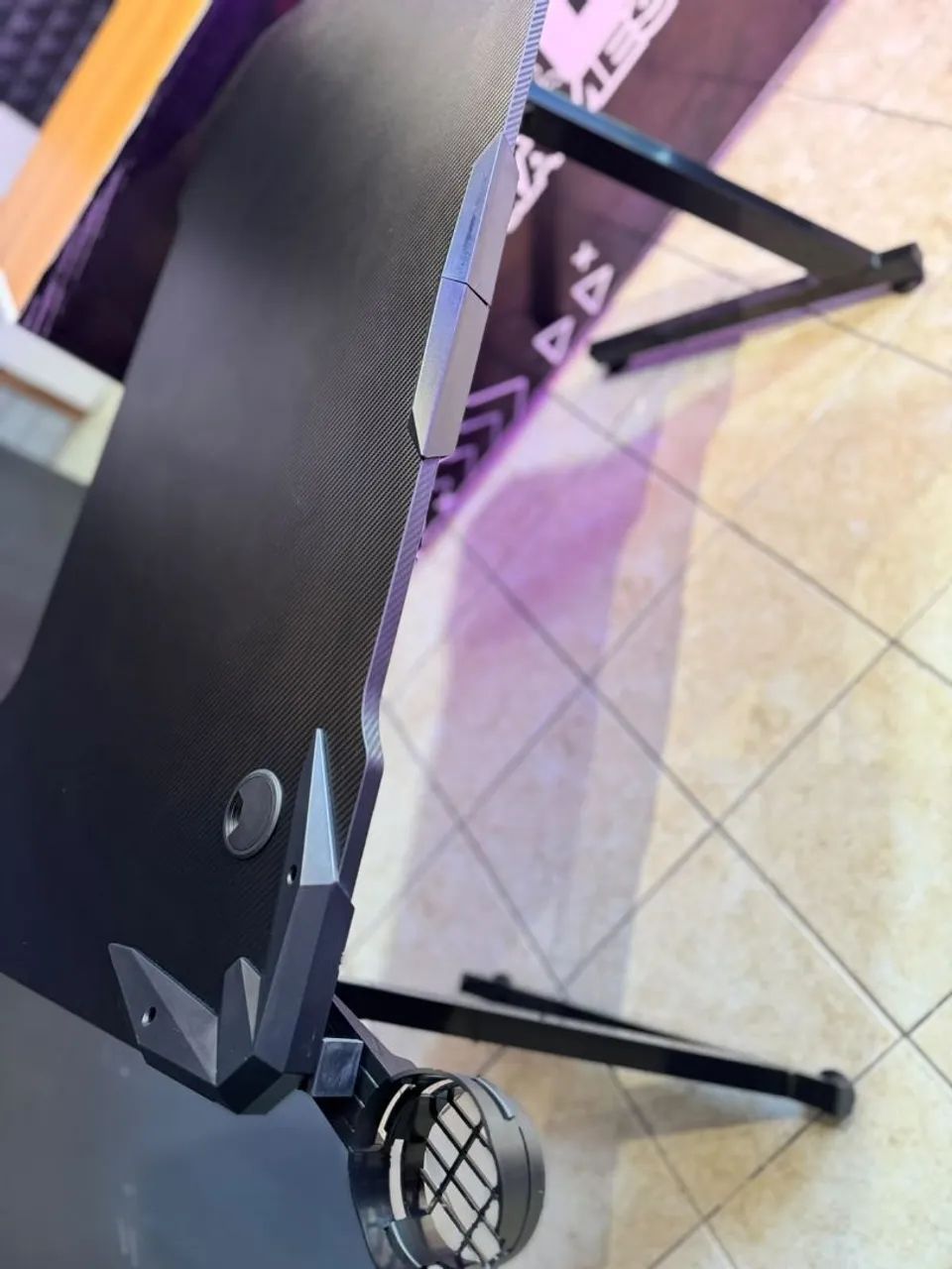 Mesa Gamer reforçada  - Foto 3
