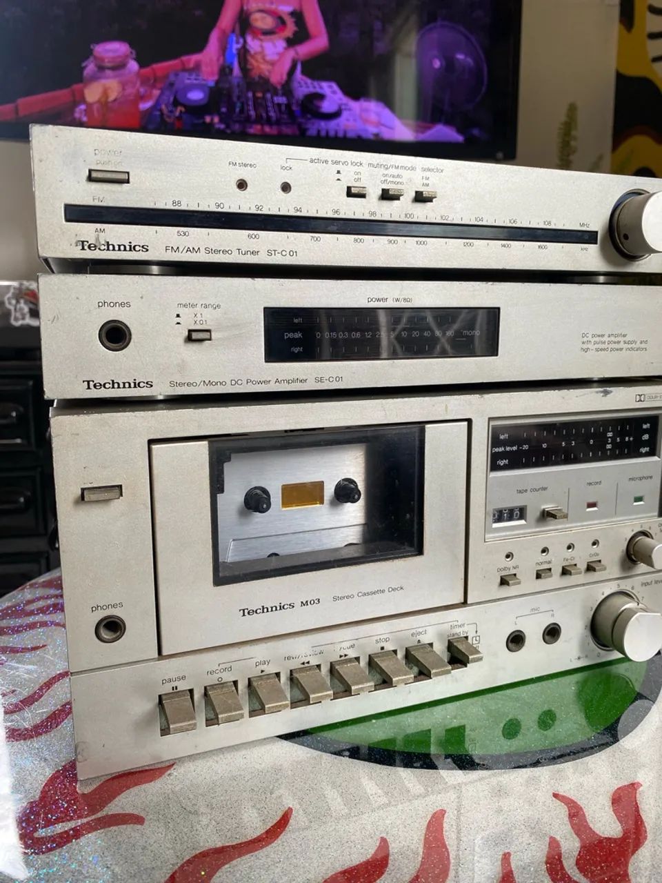 Conjunto Technics vintage ? amplificador, tuner e tape deck com defeito - Foto 2