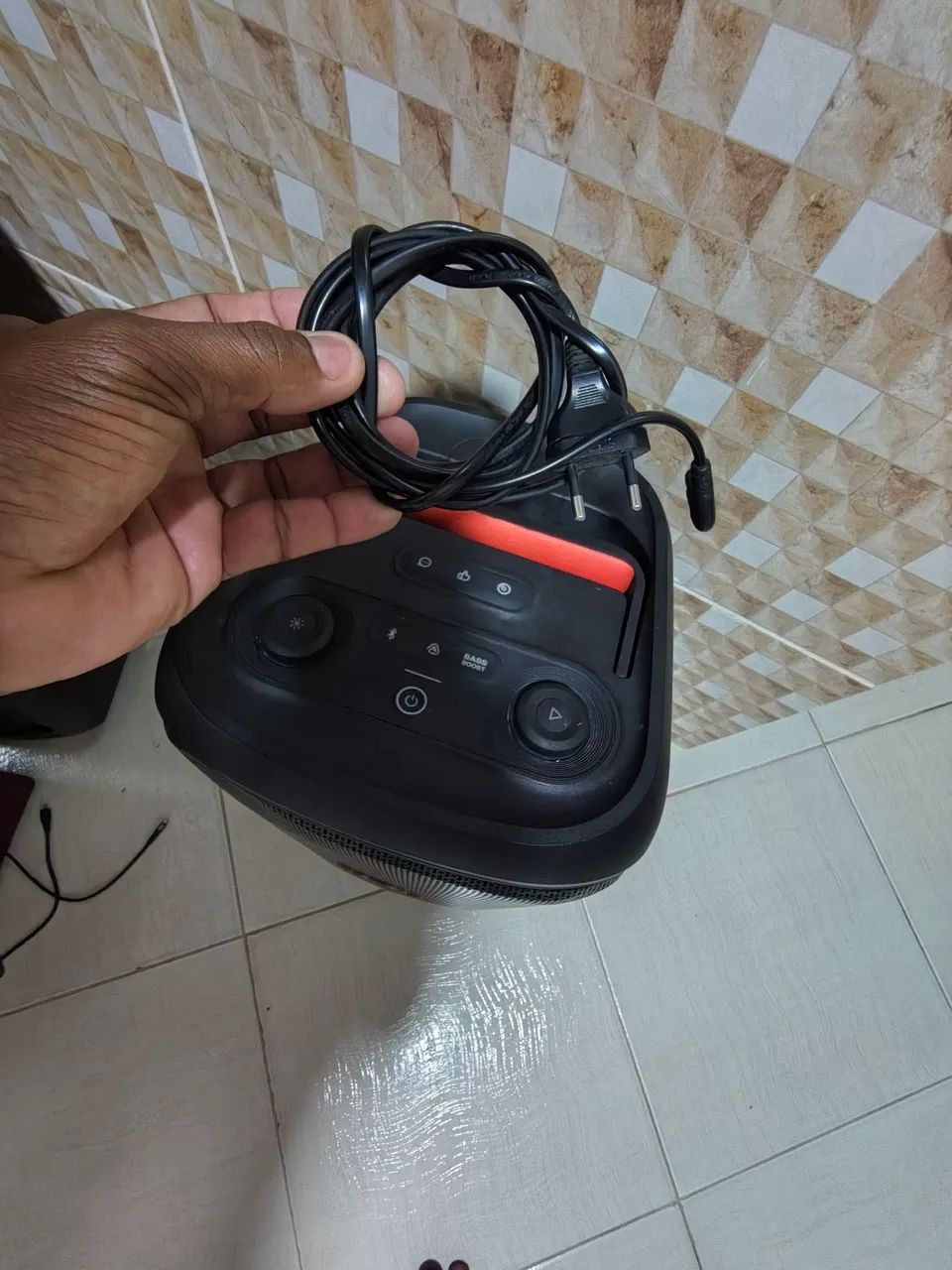 Caixa de som JBL 