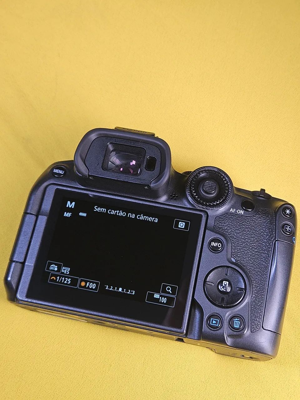 Canon R7 - Foto 2