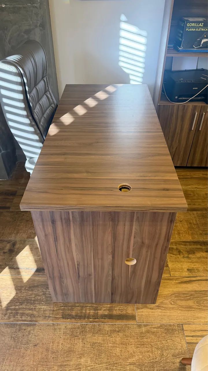 MESA PARA ESCRITÓRIO  - Foto 4