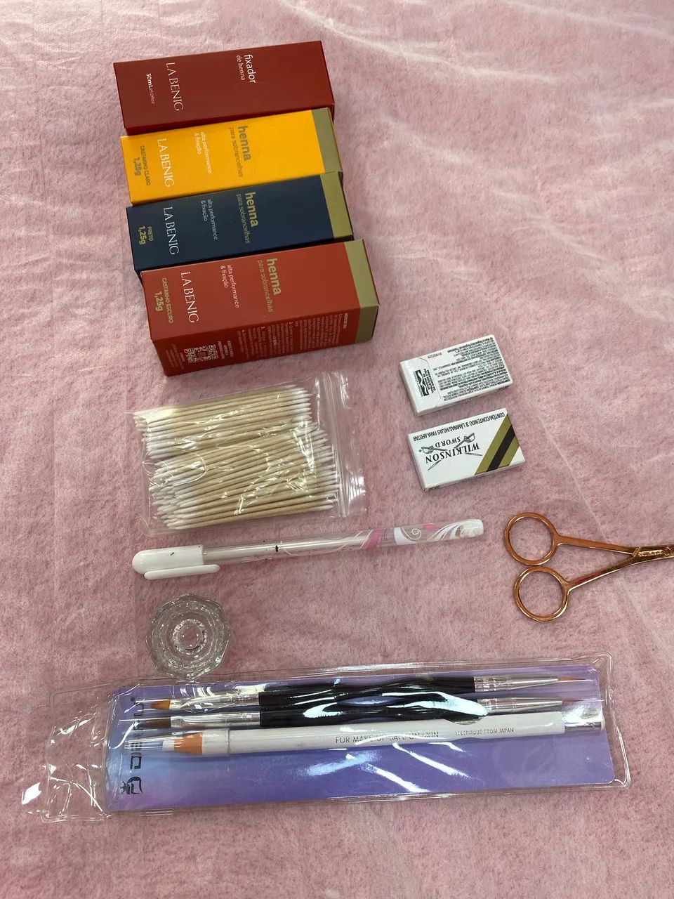 Vendo kit para design de sobrancelhas e extensão de cílios  - Foto 2