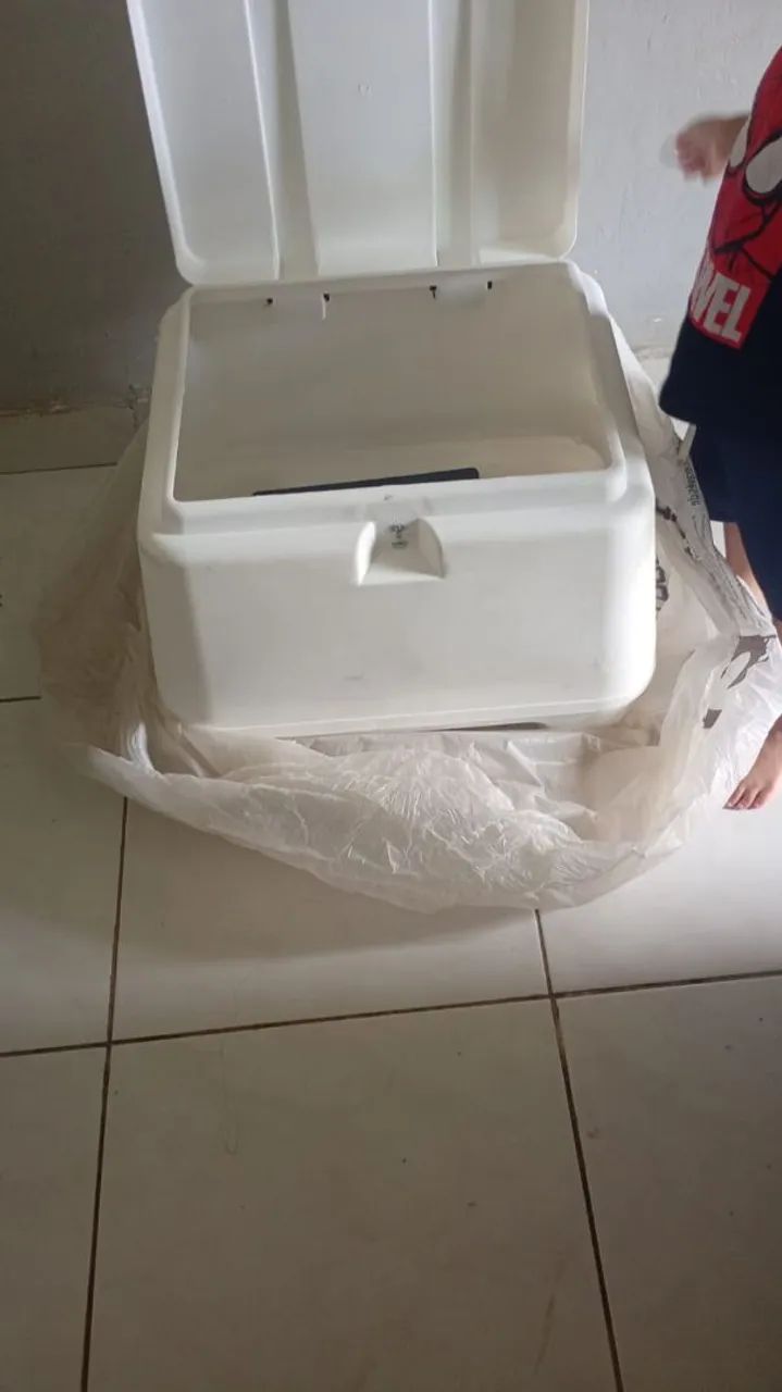 Baú de 80lts 
