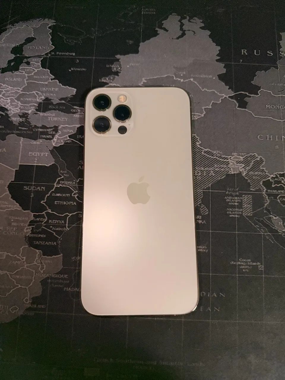iPhone 12 Pro (dourado 128gb)