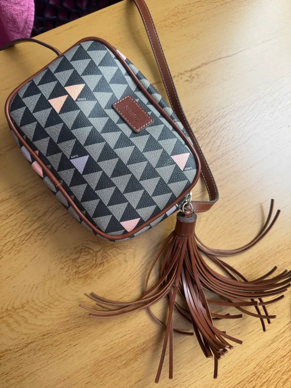 bolsa schutz triangle original