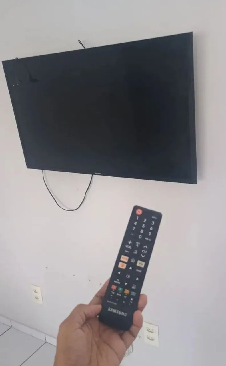 Vendo - TV Samsung 40 polegadas - Bairro Itararé  - Foto 3