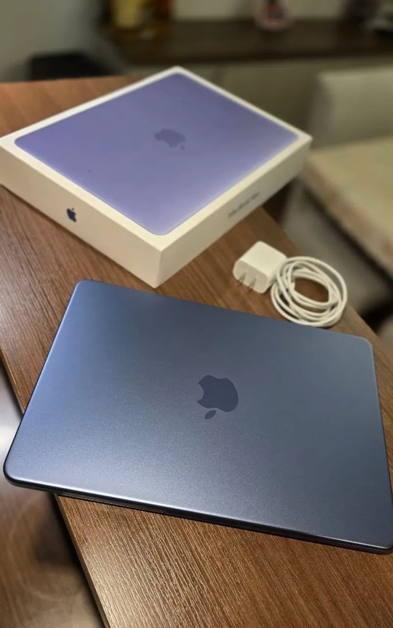Macbook Neo impecável