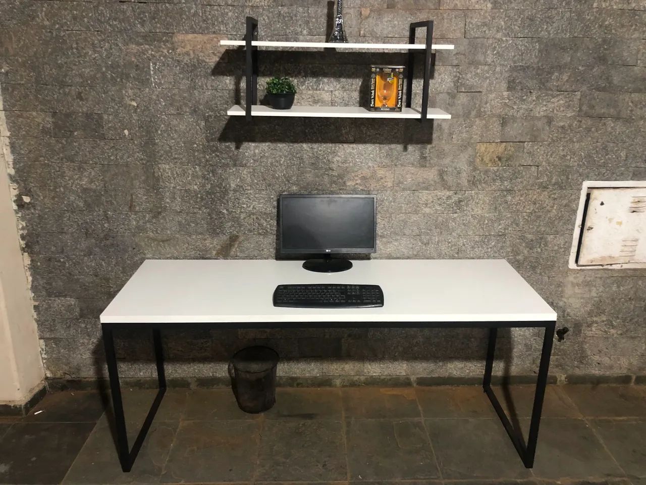 Mesa de escritório, escrivaninha  - Foto 5