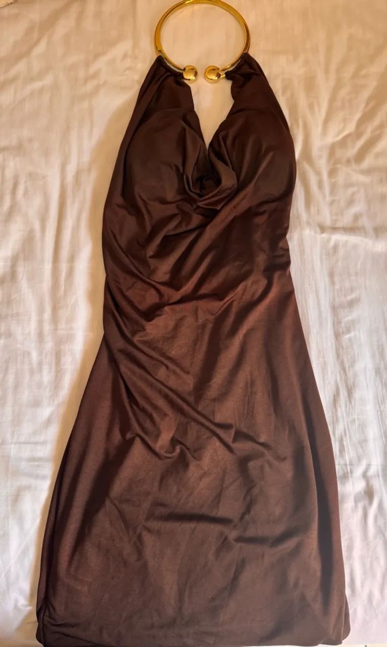 Vendo vestidos e casaco novo  - Foto 2