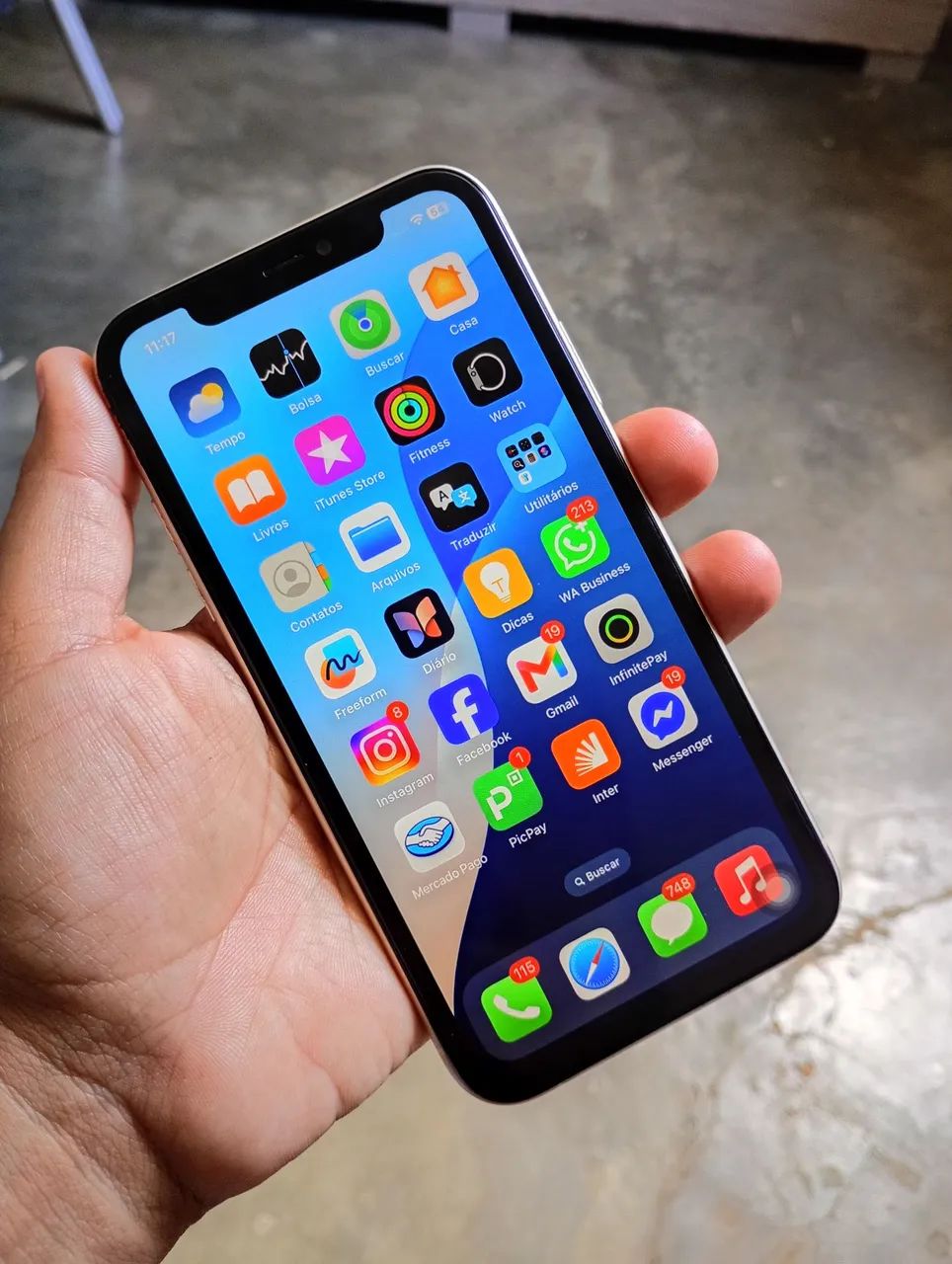 iPhone 11 64 gigas  - Foto 3