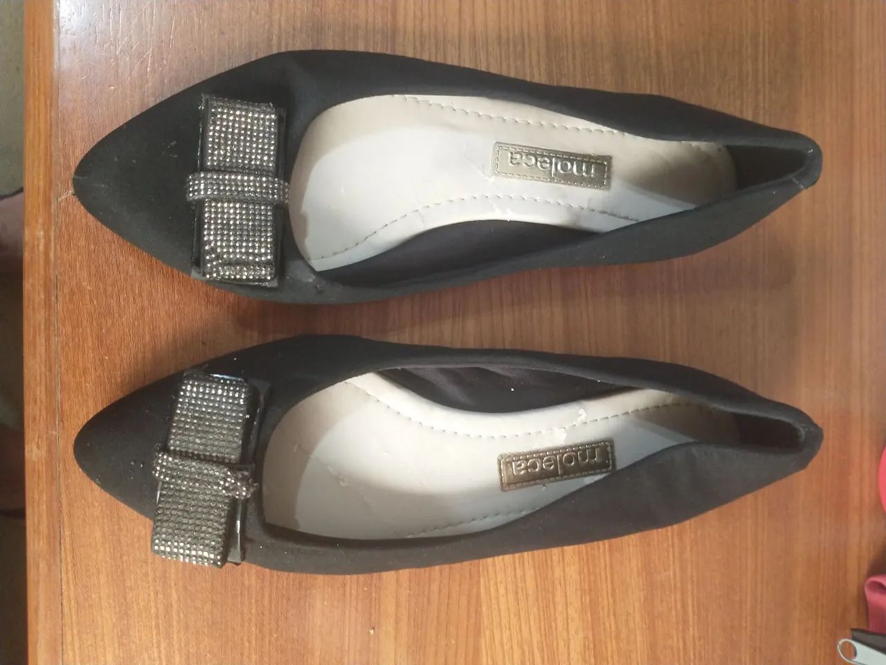SAPATO FEMININO MARCA MOLECA 37.