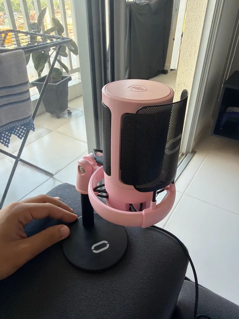 Microfone de mesa gamer 