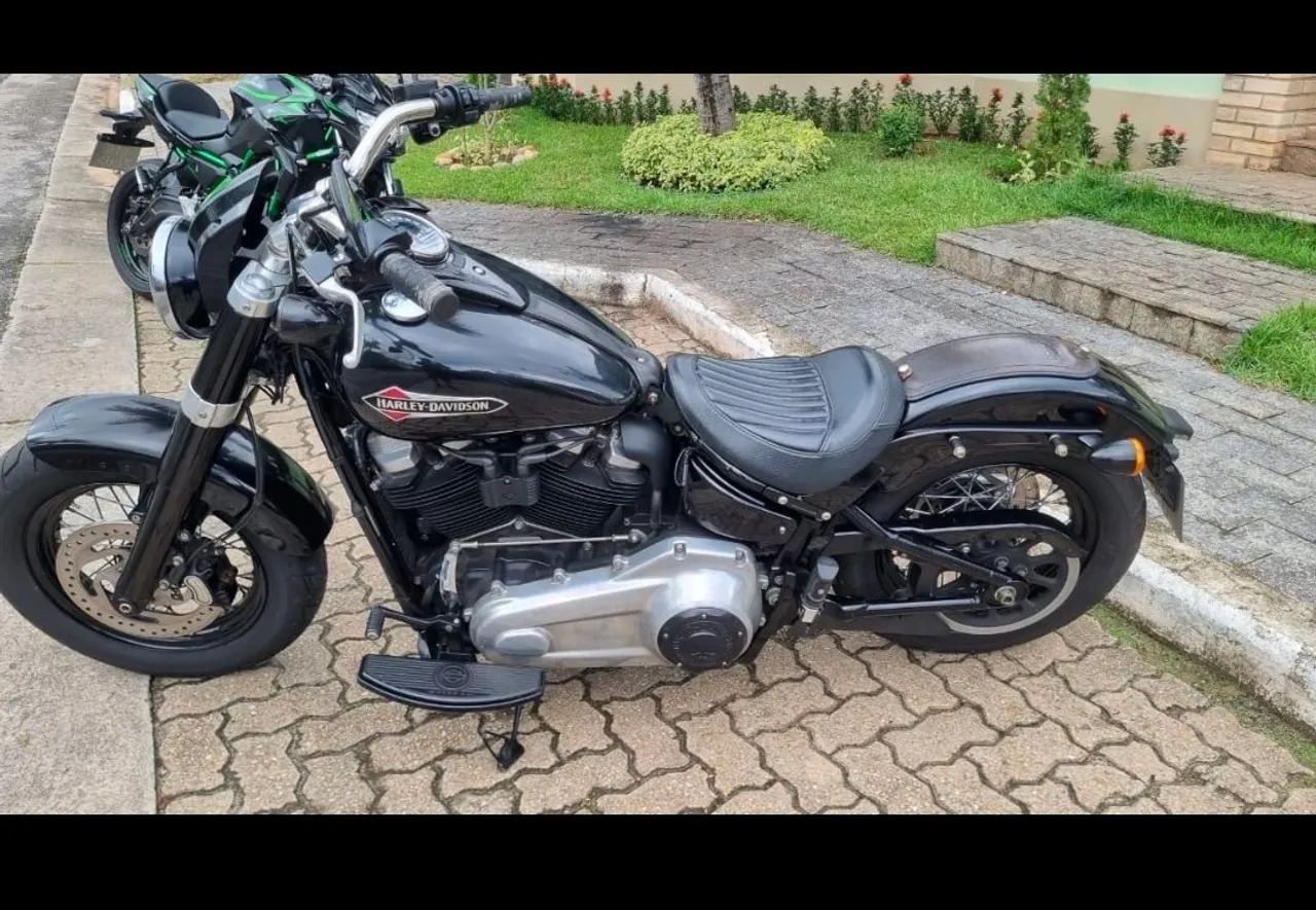 Harley davidson softail slim