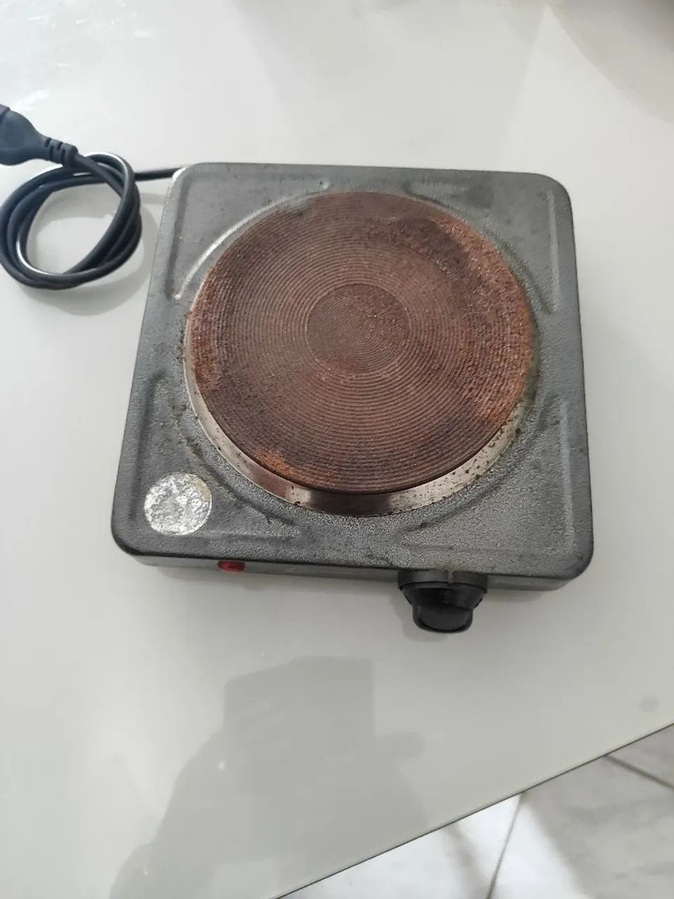 Fogão elétrico de 1 boca.